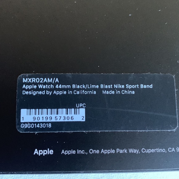 Nike Sport Band for Apple Watch™ 44mm - Black/Lime Blast - Picture 6 of 8